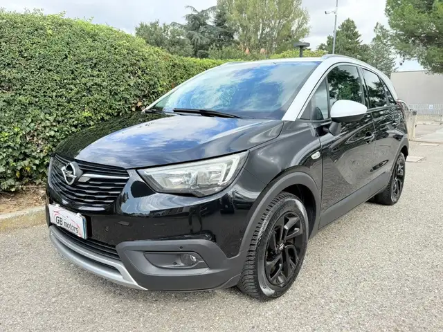 Opel Crossland X view 2