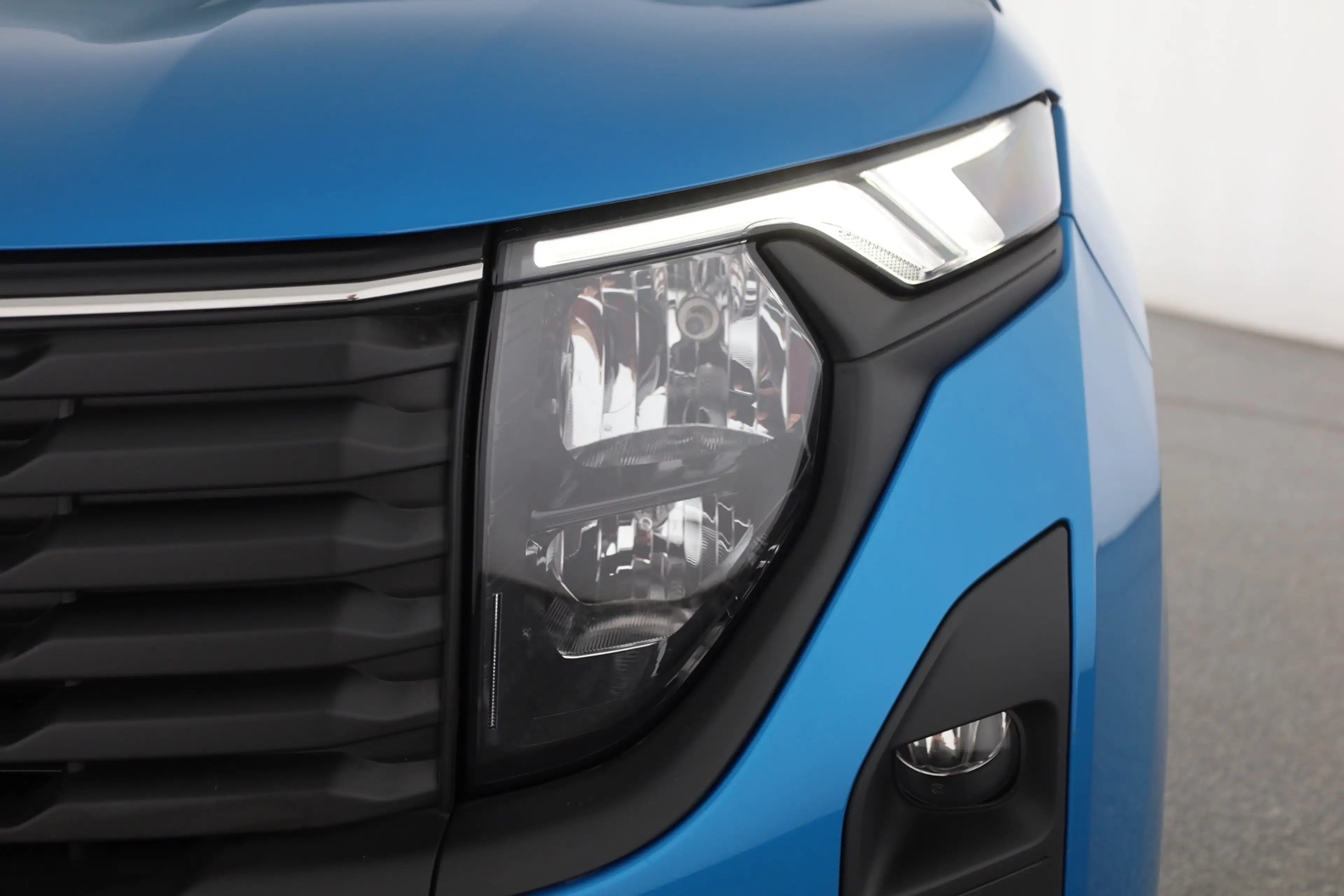 Ford Tourneo Courier Titanium 1.0 EB Aut. Kamera Tempom — photo 28