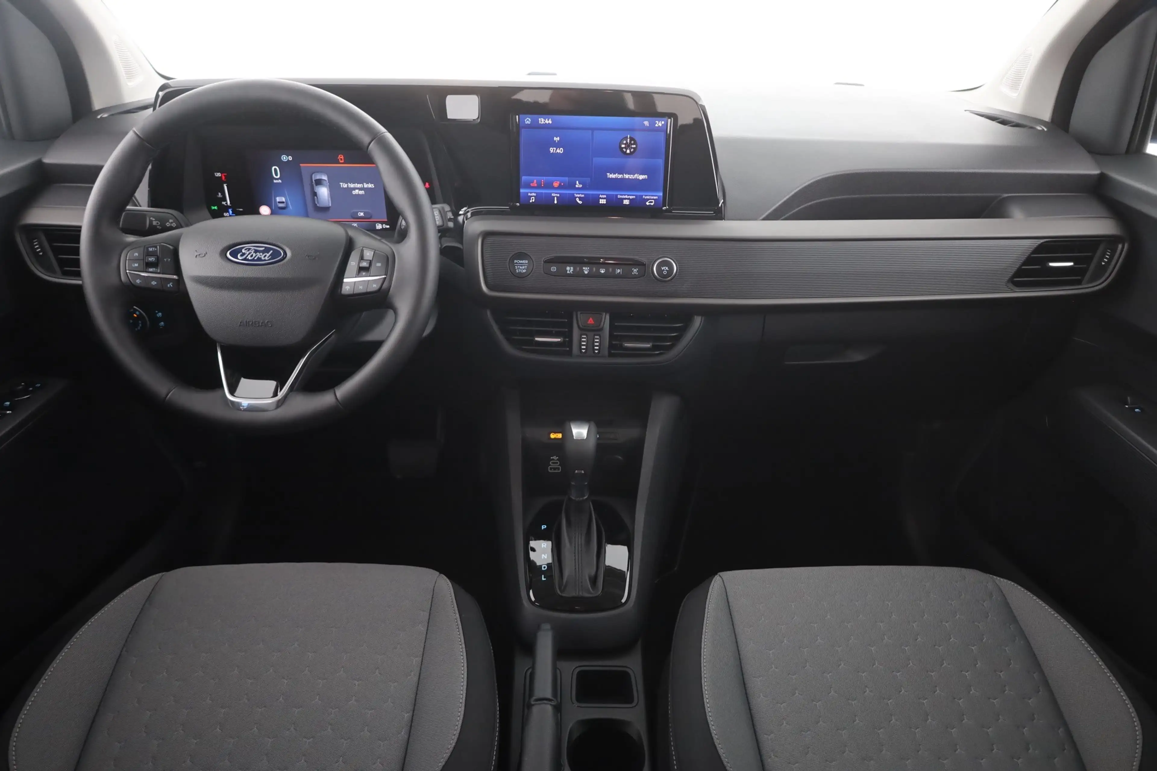 Ford Tourneo Courier Titanium 1.0 EB Aut. Kamera Tempom — photo 9
