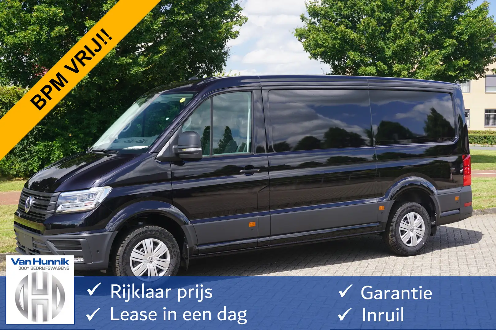 Volkswagen Crafter 35 177PK L3H2 AUT Facelift BPM VRIJ!! 13" Navi, Ca Zwart - 1
