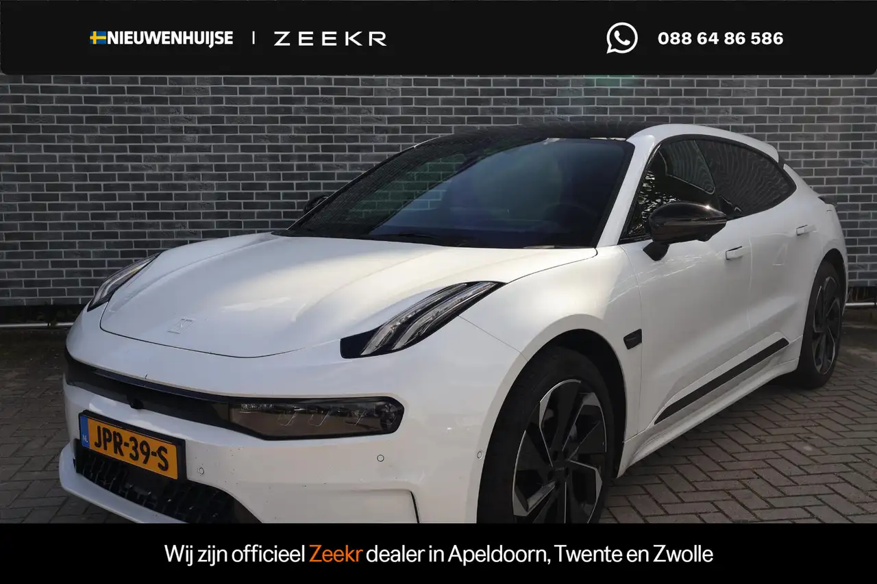 Zeekr 001