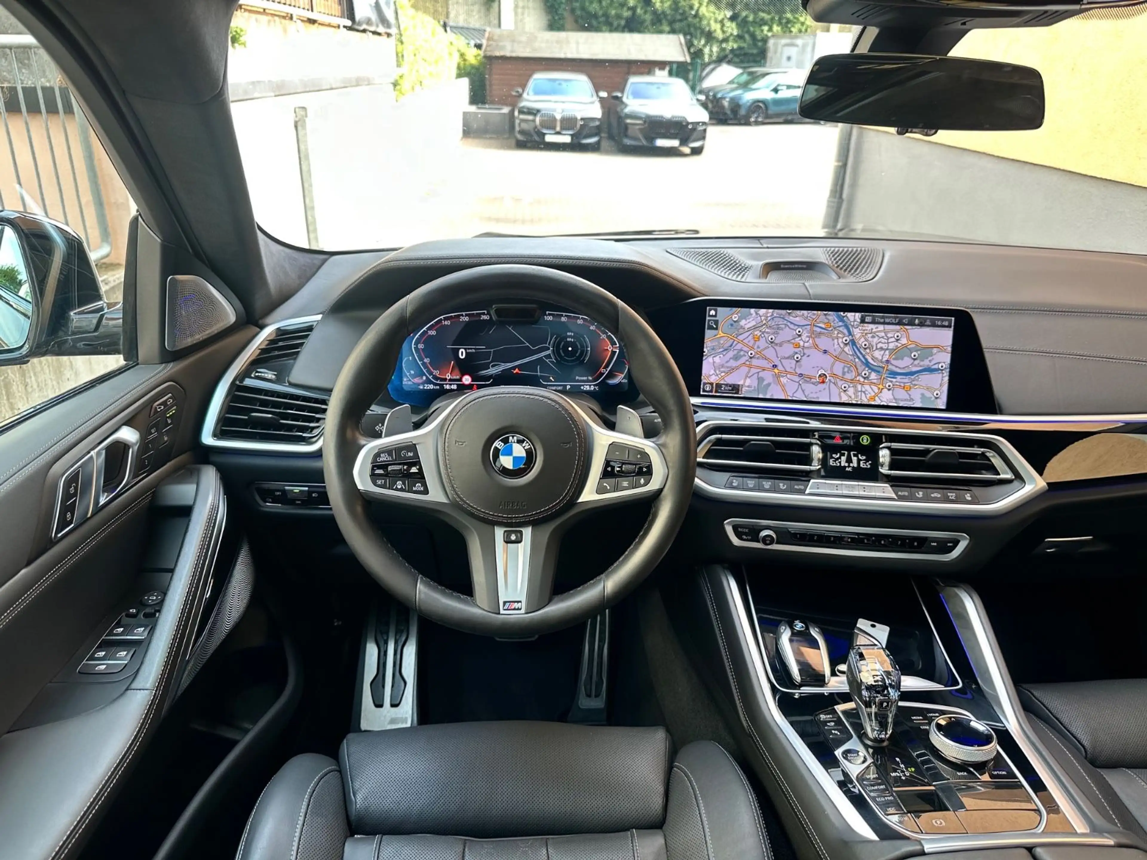 BMW X6 xDr40d M Sport PANO-SKY*B&W*Massage*Sitzklima — photo 9