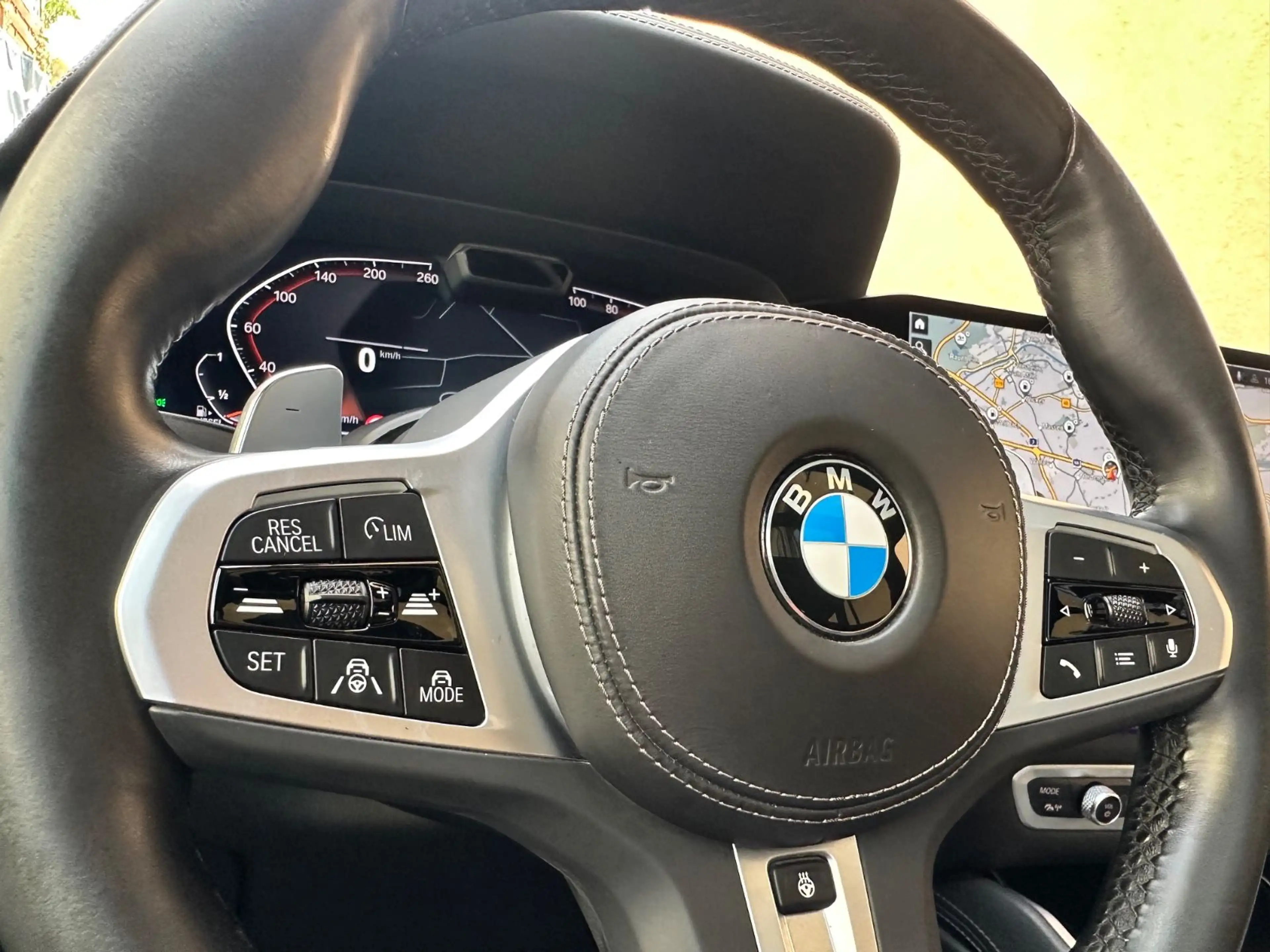BMW X6 xDr40d M Sport PANO-SKY*B&W*Massage*Sitzklima — photo 11
