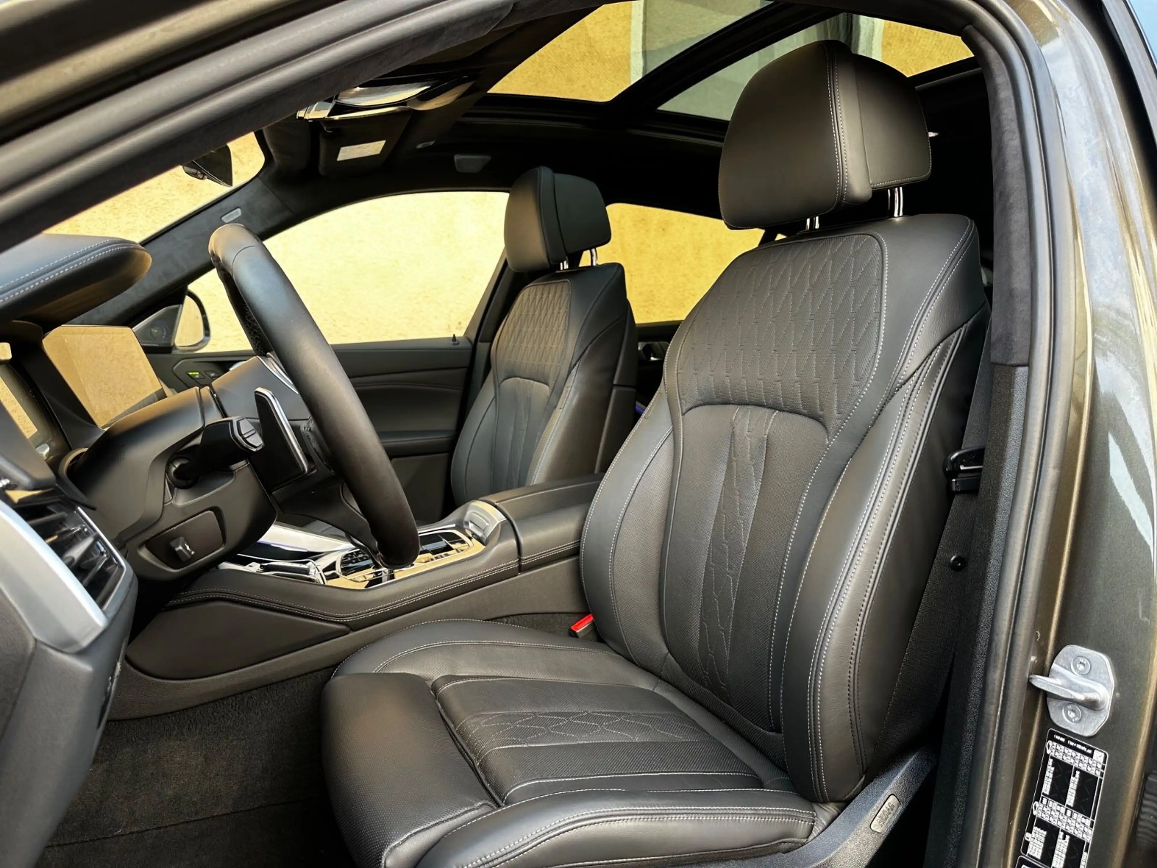 BMW X6 xDr40d M Sport PANO-SKY*B&W*Massage*Sitzklima — photo 5