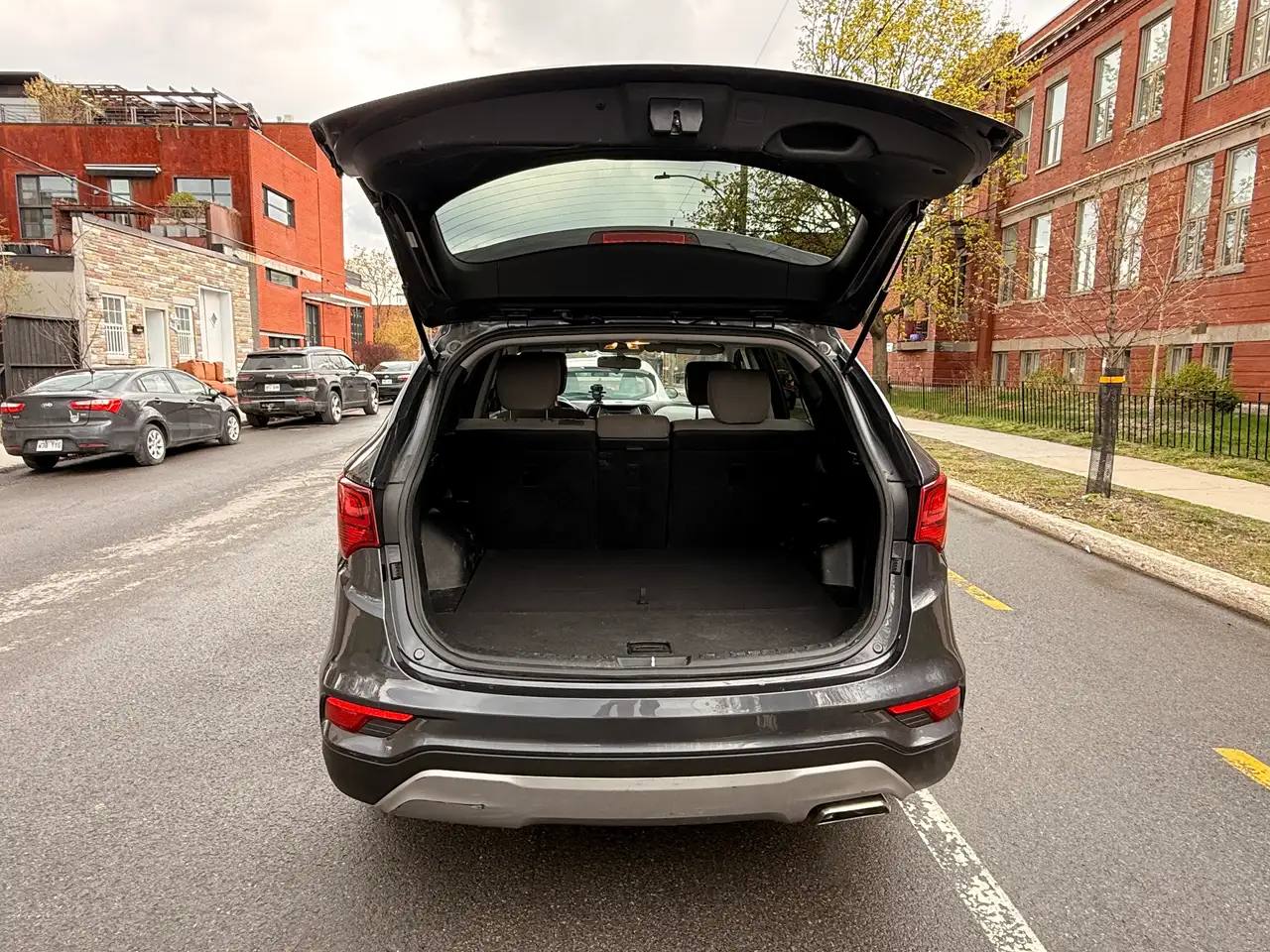 Hyundai SANTA FE снимка Hyundai SANTA FE