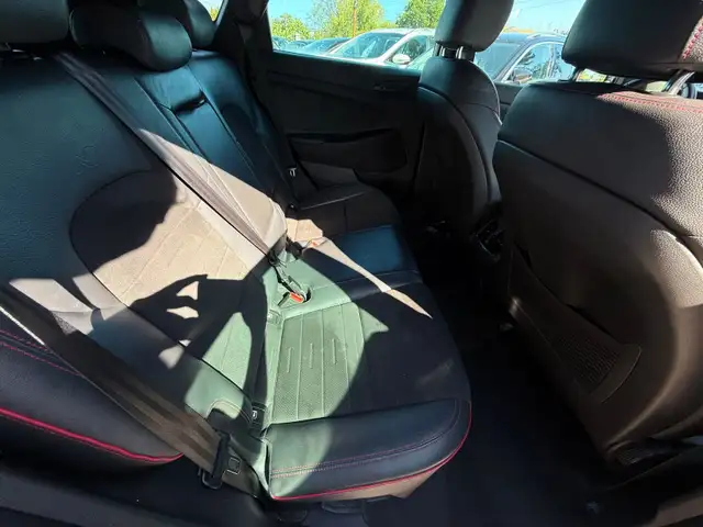 Hyundai Tucson view 12