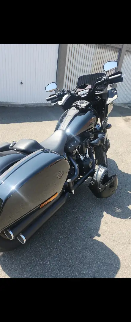 Harley-Davidson Lowrider ST - 2