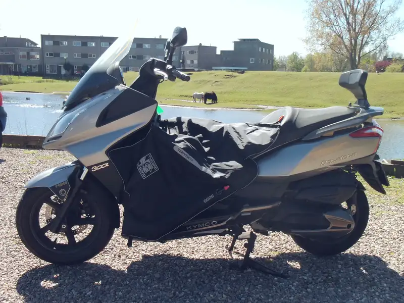 Kymco DOWNTOWN 300I - foto 2