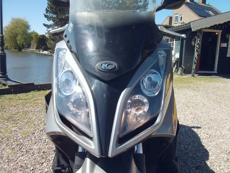 Kymco DOWNTOWN 300I - foto 6