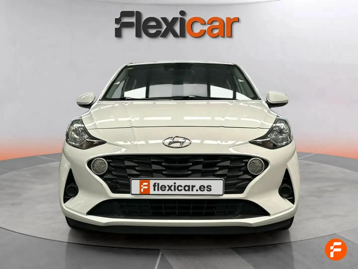 Hyundai i10 1.0 MPI Klass Blanco - 2