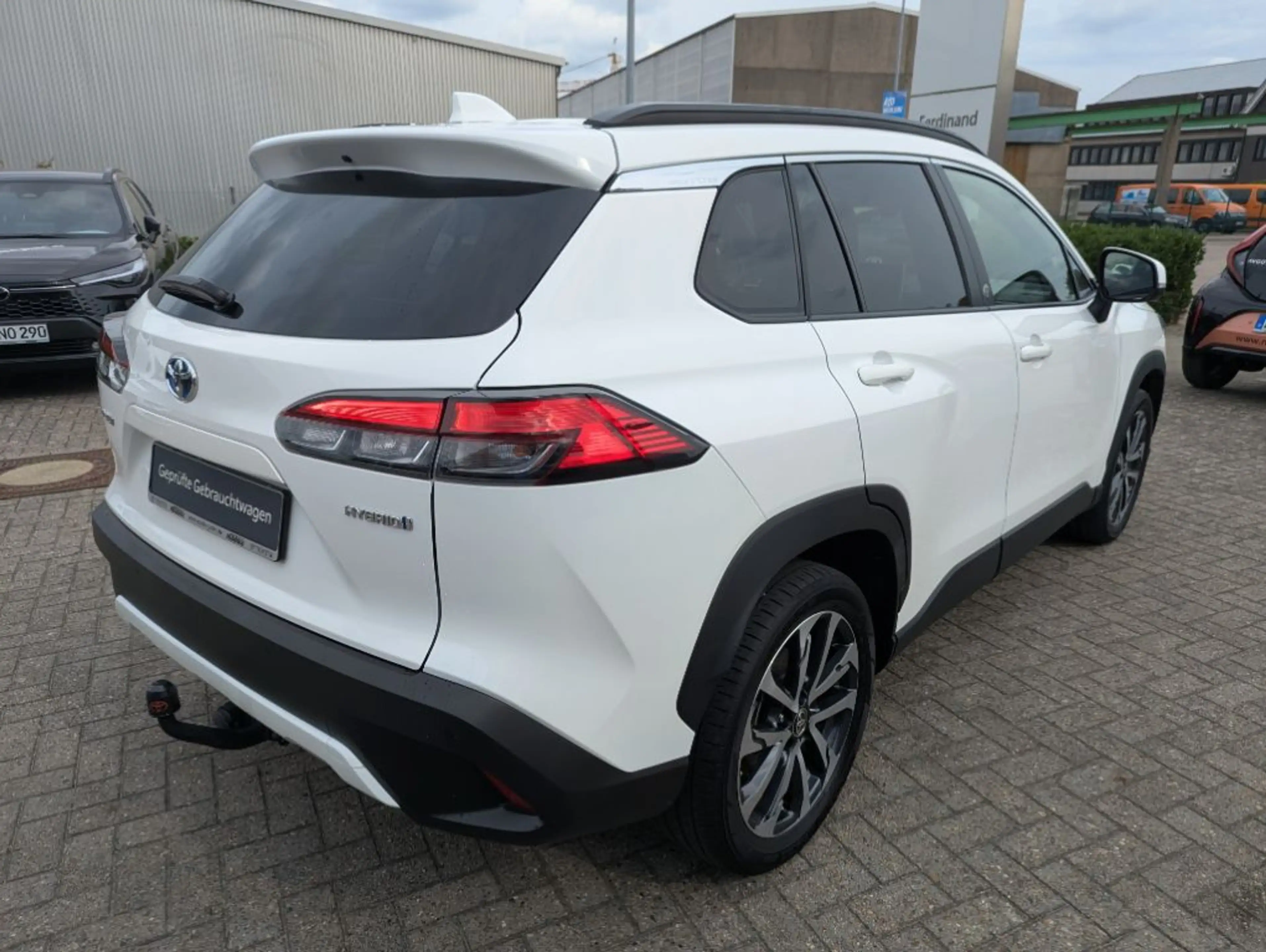 Toyota Corolla Cross Hybrid 2.0 VVT-i Team Deutschland Kamera — photo 4