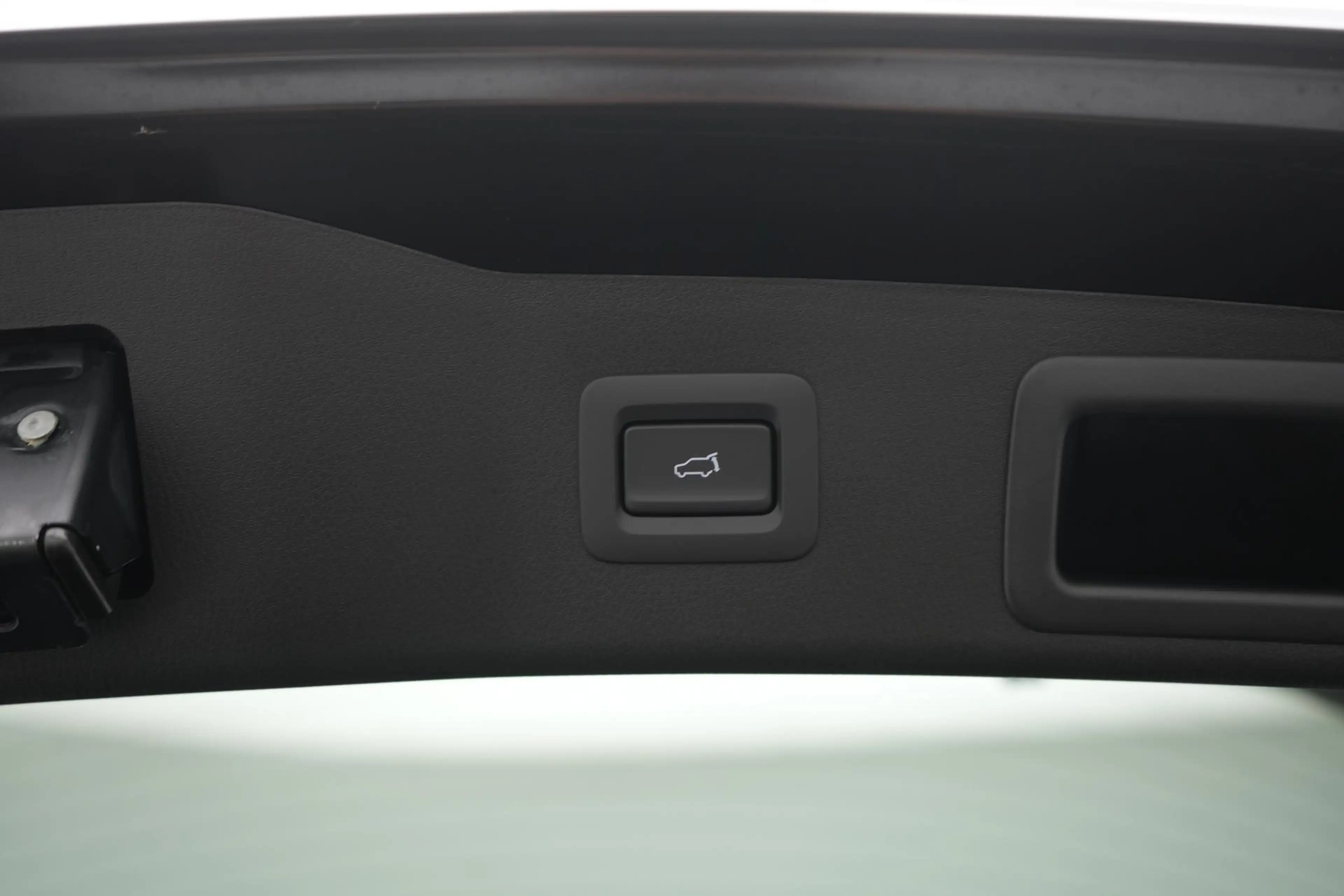 Mazda CX-5 2.0 e-SkyActiv-G Advantage automaat : dealer onder — photo 18