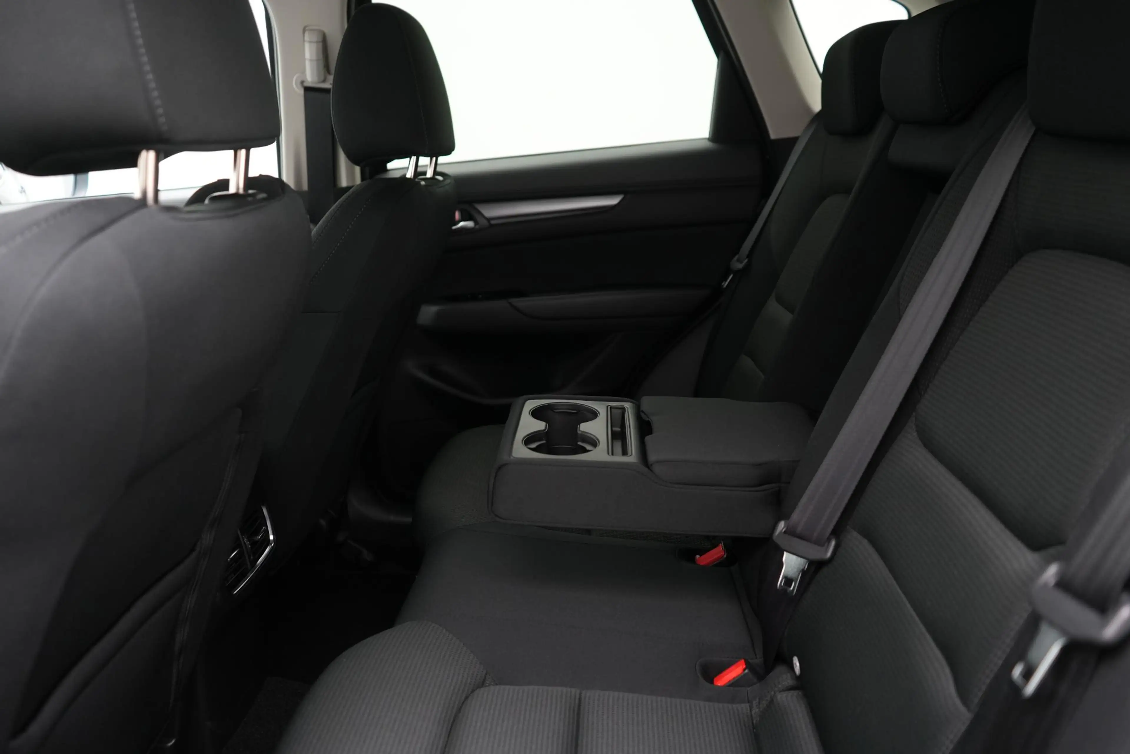 Mazda CX-5 2.0 e-SkyActiv-G Advantage automaat : dealer onder — photo 15