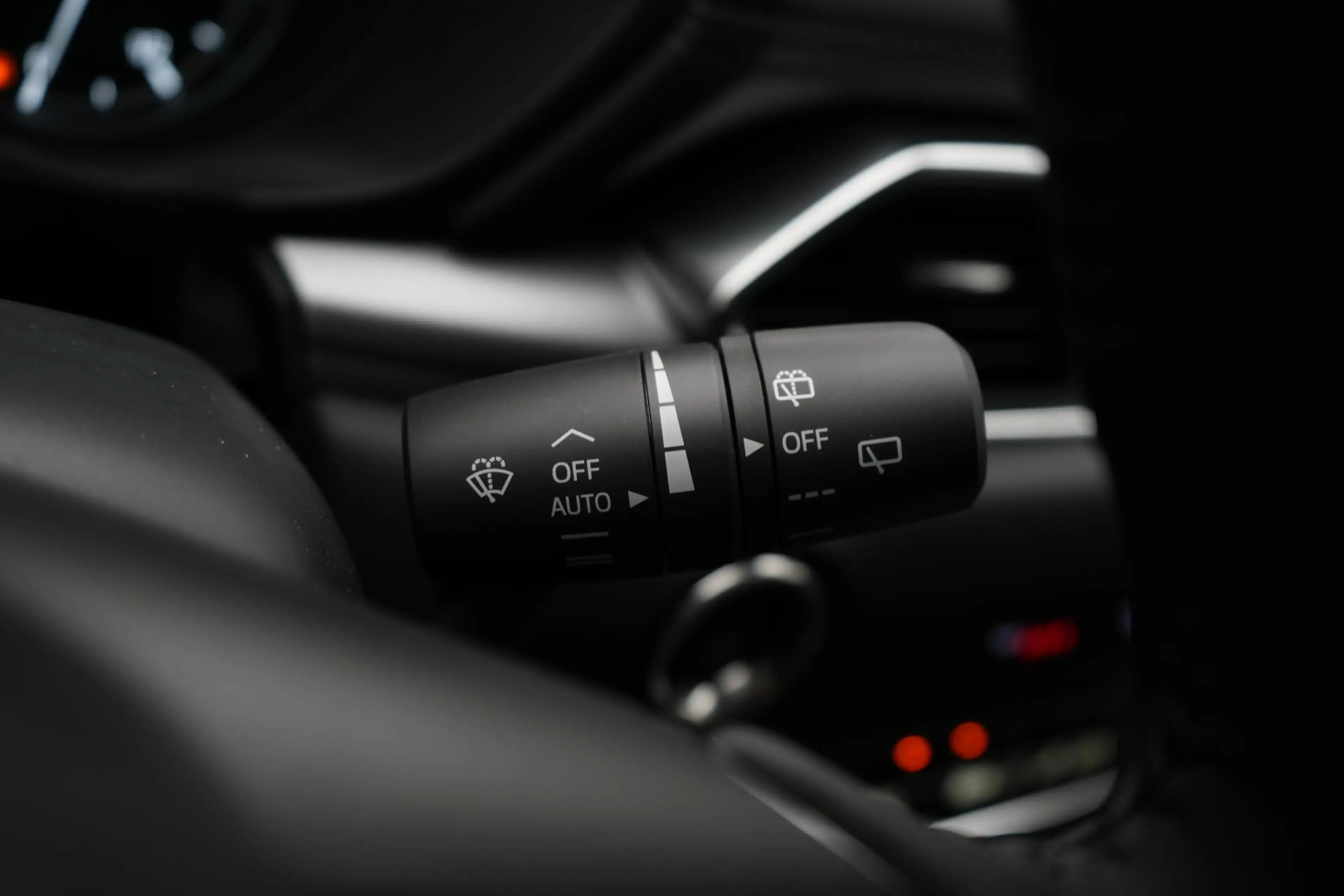Mazda CX-5 2.0 e-SkyActiv-G Advantage automaat : dealer onder — photo 31