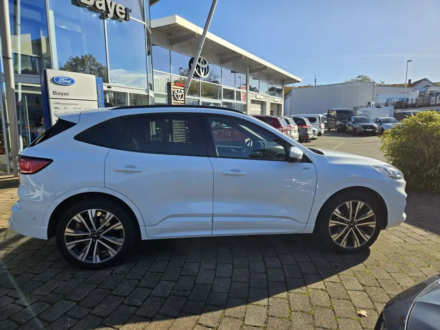 Ford Kuga 2.5 Duratec PHEV ST-LINE X Weiß - 2