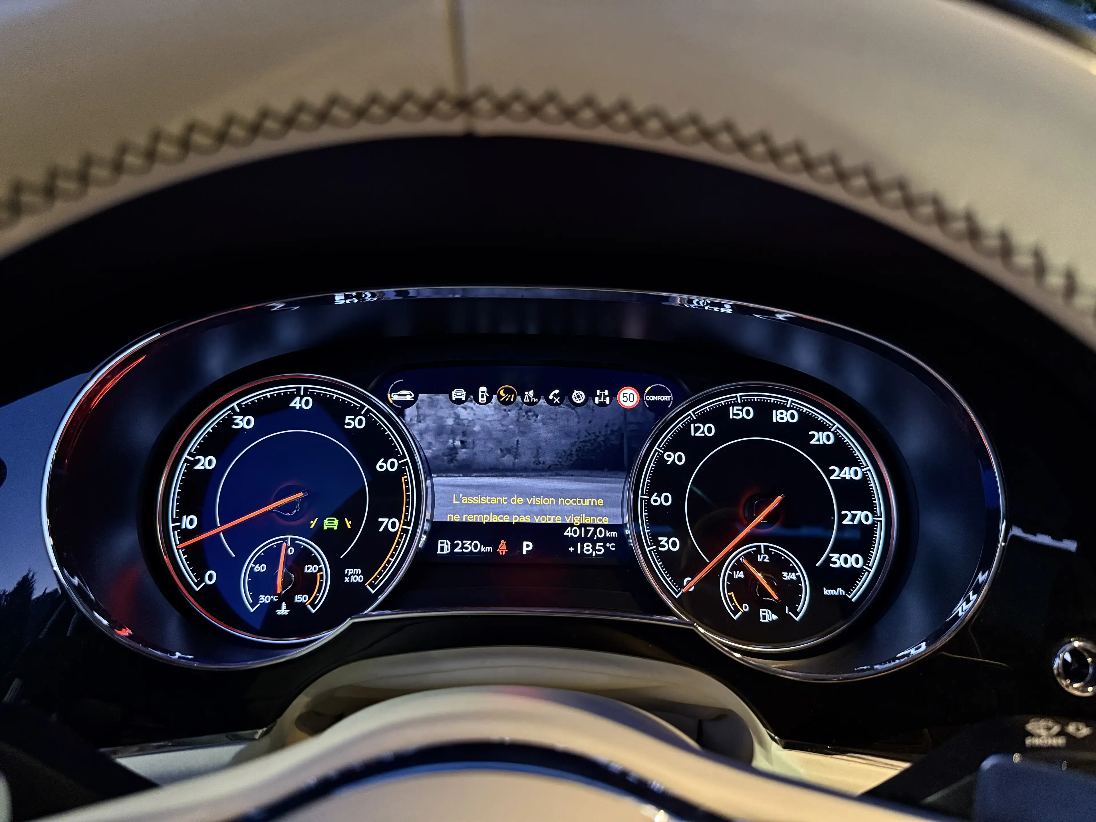 Bentley Bentayga 6.0 W12 608CH / Massage / Night Vision / Acc /Full — photo 14