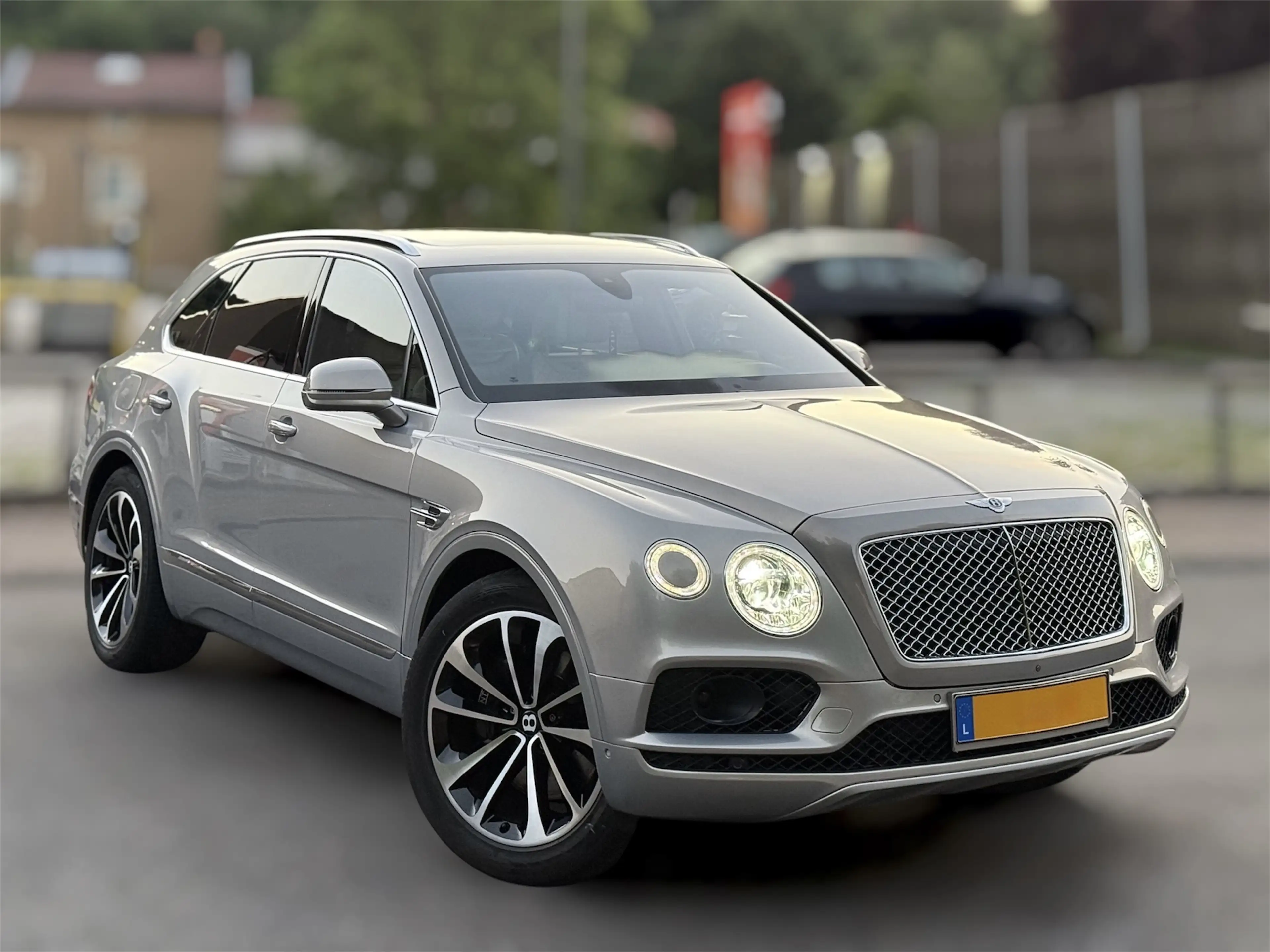 Bentley Bentayga 6.0 W12 608CH / Massage / Night Vision / Acc /Full