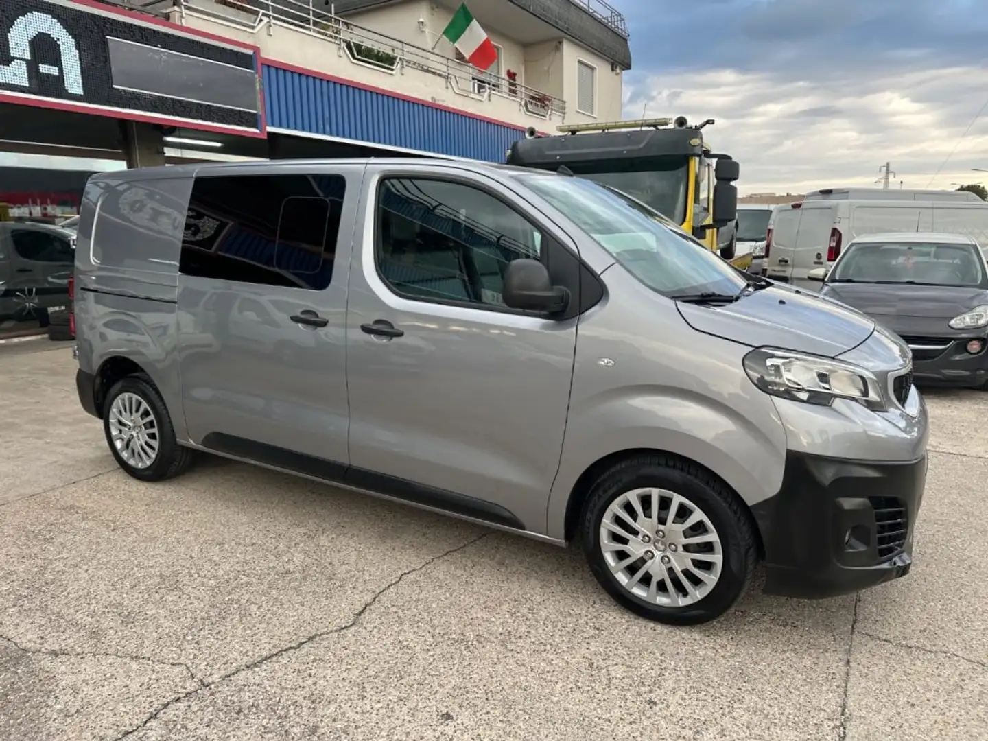 Peugeot Expert 2.0 6 Posti 120Cv PN-TN Furg. Comfort Plus Pelle Gris - 2