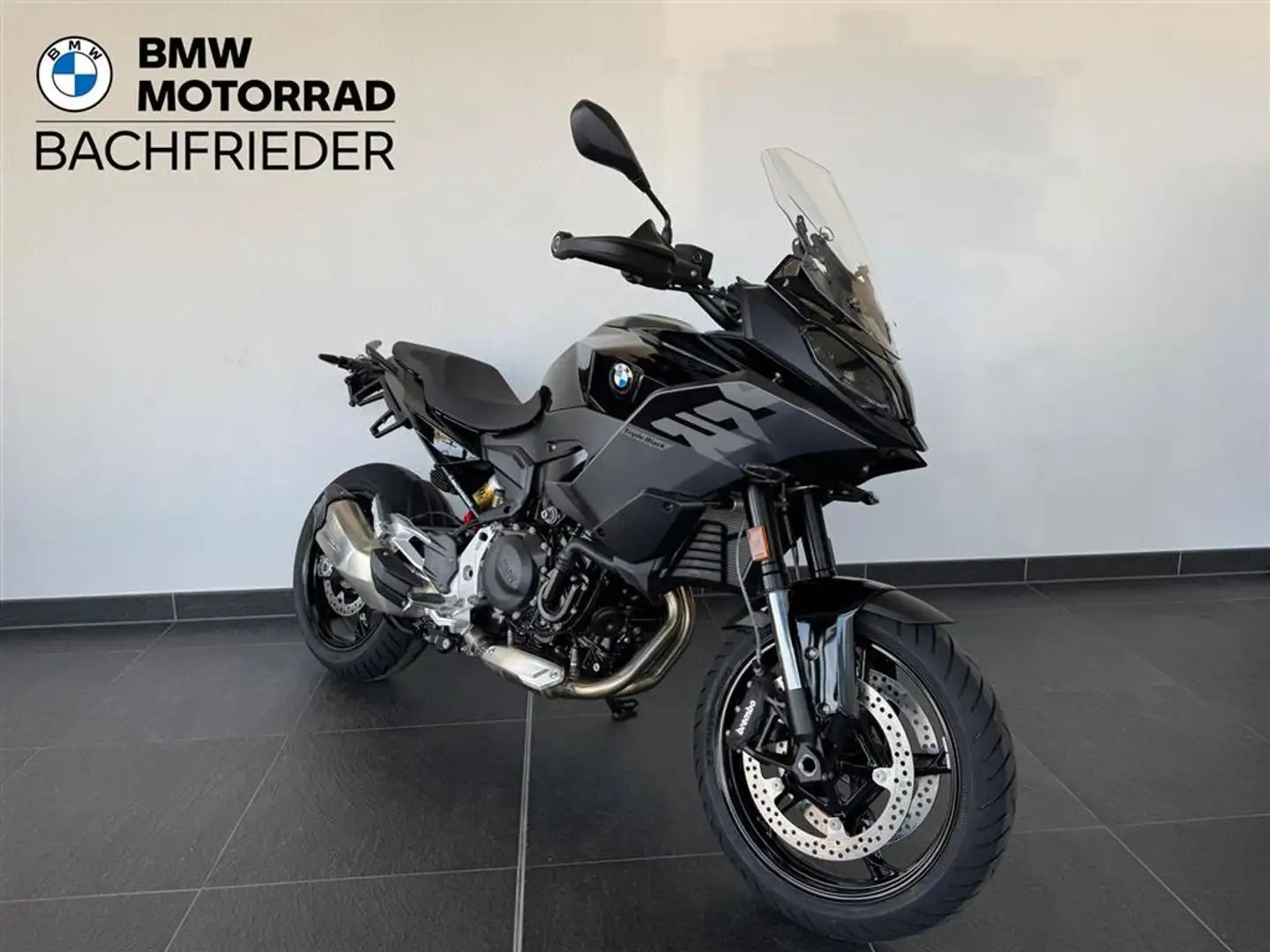 BMW F 900 XR Style Triple Black MJ25 Zwart - 2
