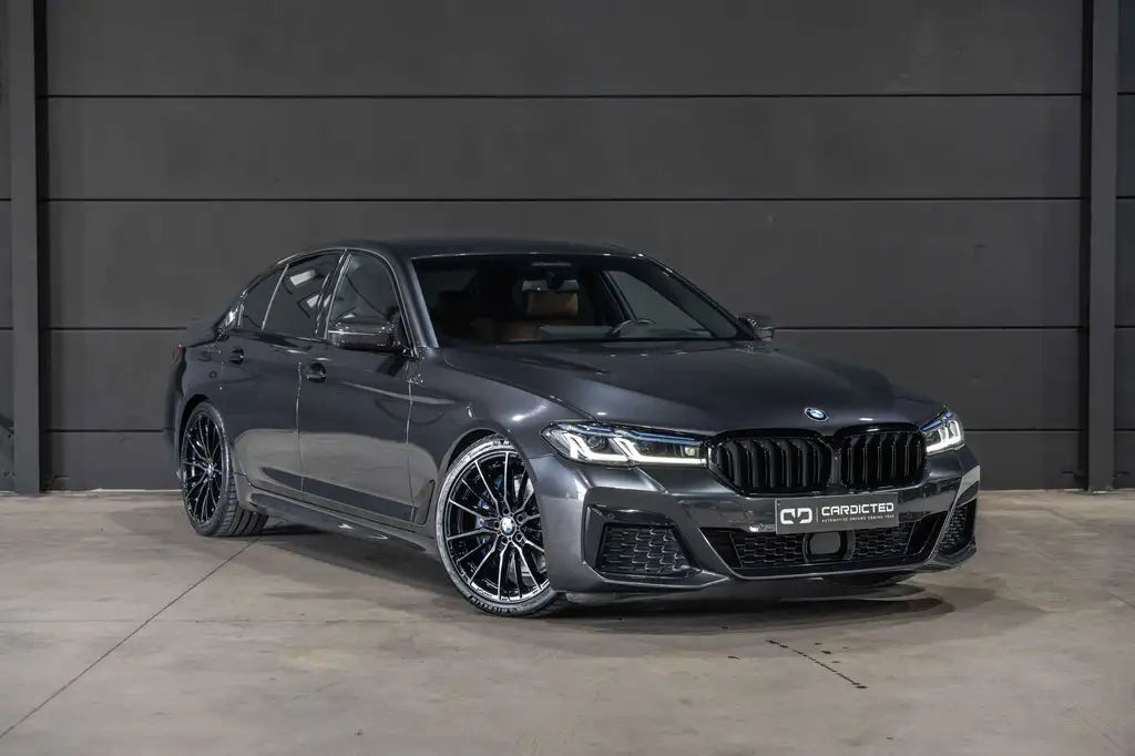 BMW 545