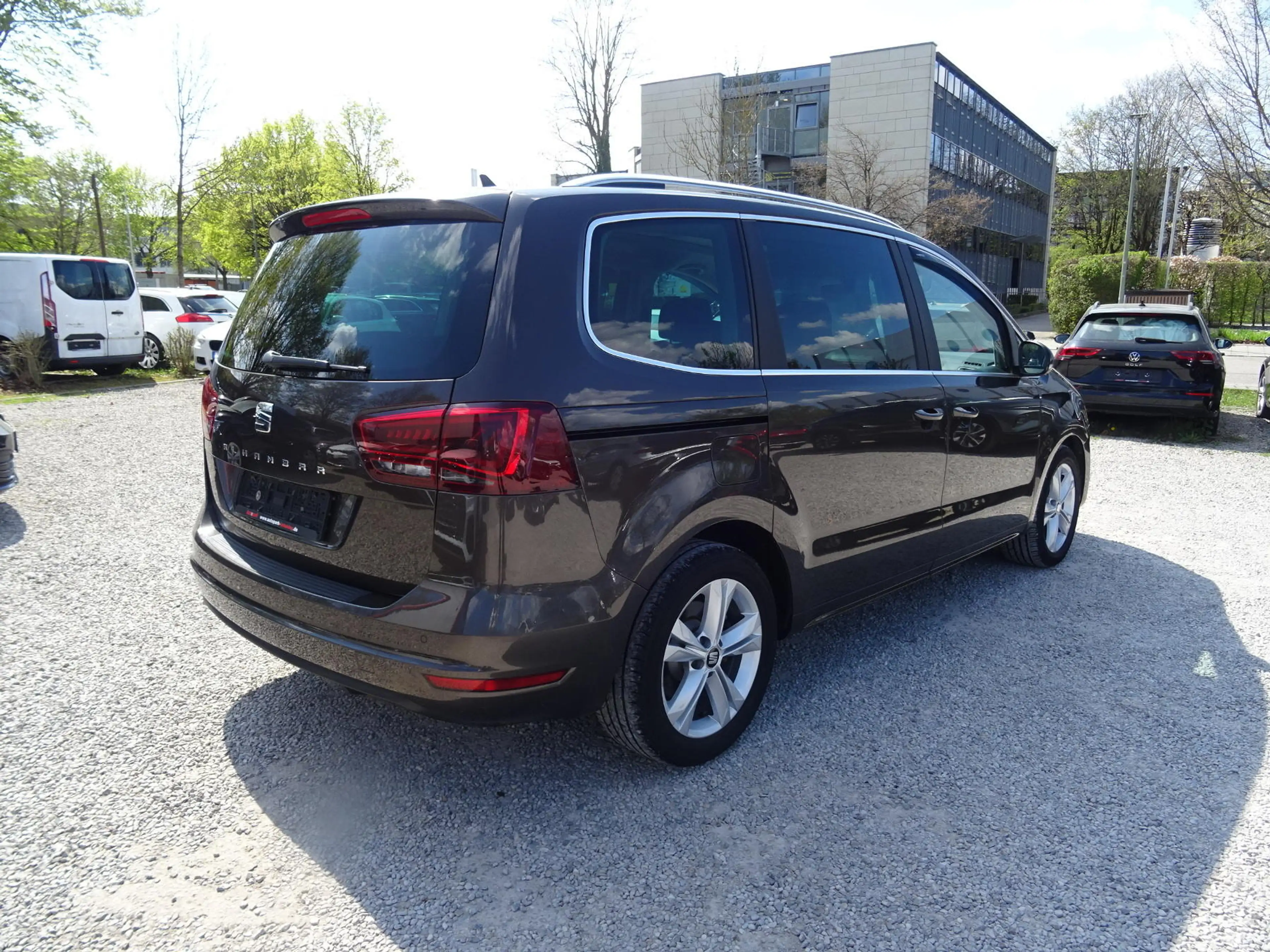SEAT Alhambra (711) Style Plus 7-Sitze — photo 5