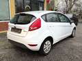 Ford Fiesta 1,6 TDCi 70kW DPF Titanium Blanc - thumbnail 4