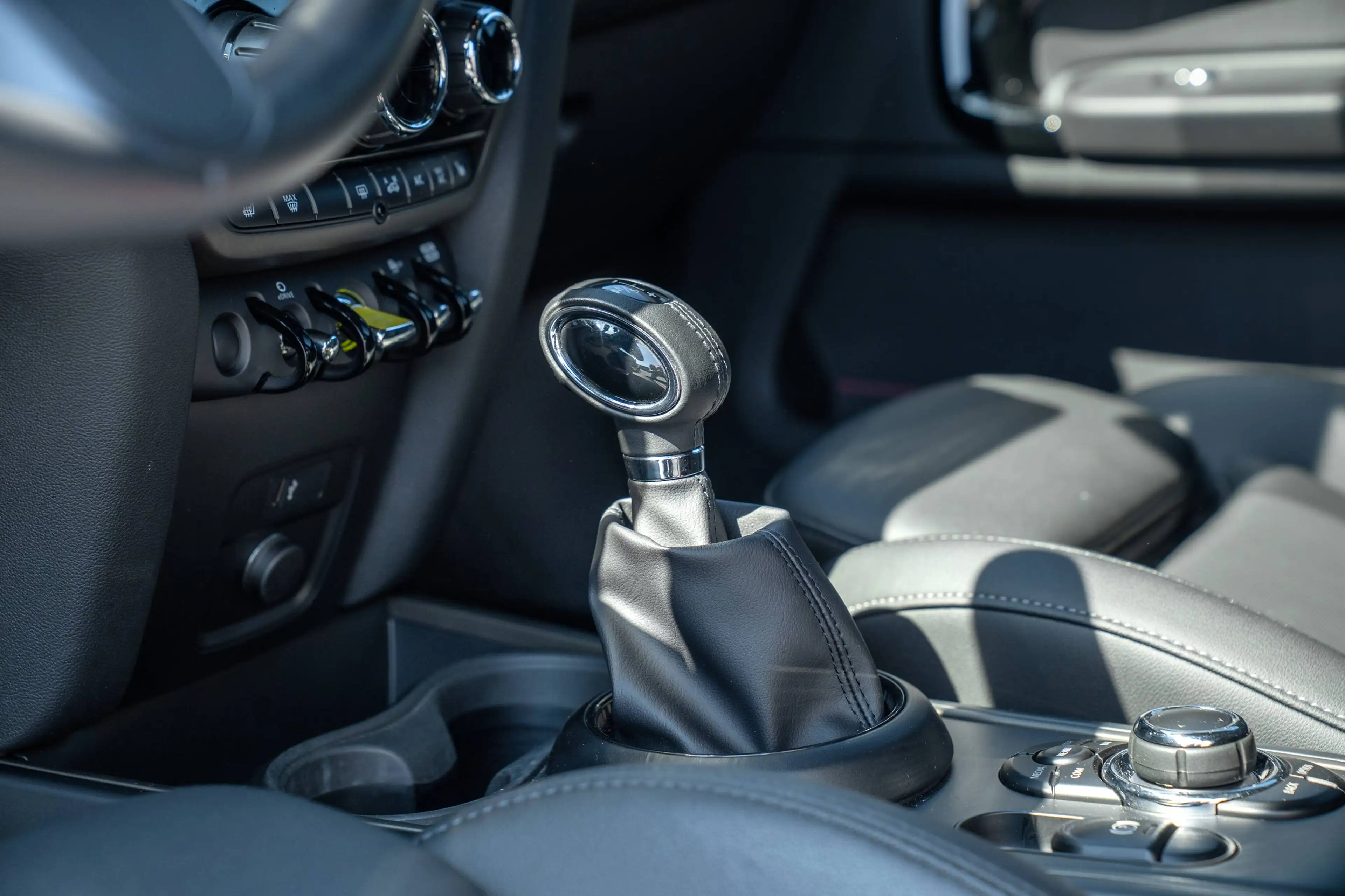 MINI Cooper SE Countryman 1.5A PHEV NAVI/LEDER/LED/KEYLESS — photo 15