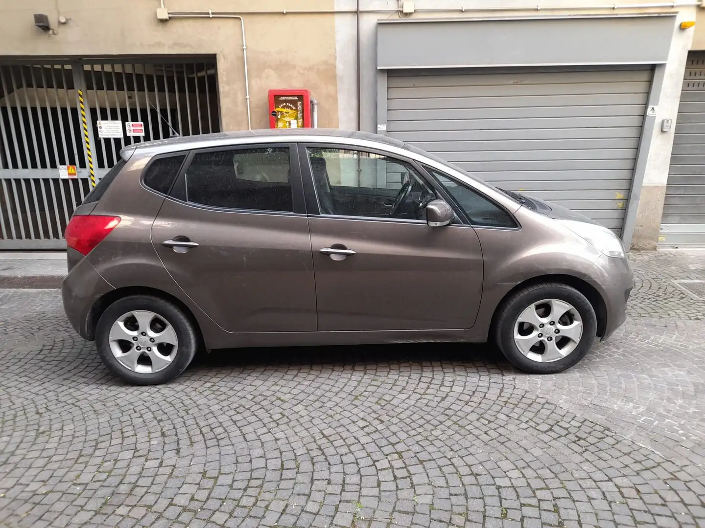 Kia Venga Venga 1.6 CRDi 128CV Cool Bronzo - 2