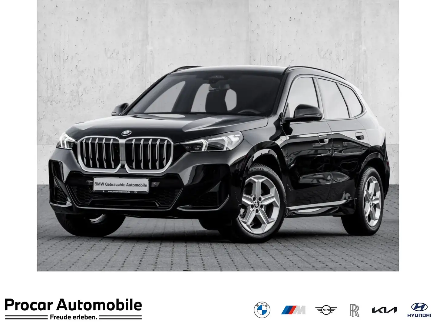 BMW X1 xDrive23i M SPORT+HuD+Pano+AHK+Abstand+SHZ+Massage Schwarz - 1