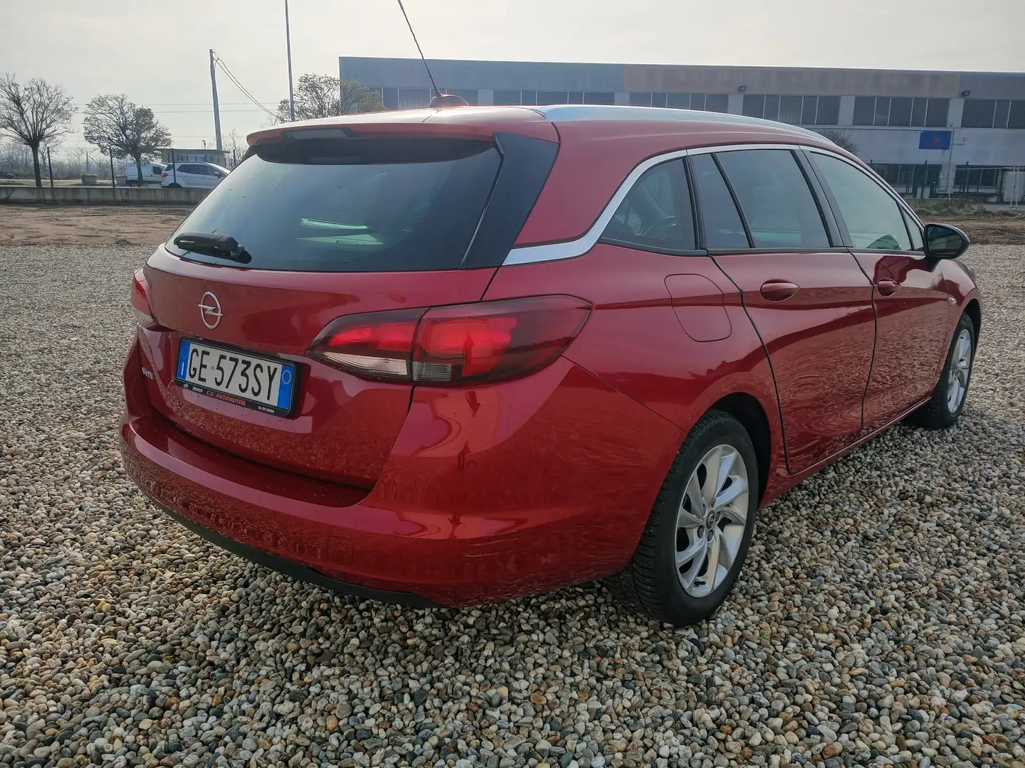 Opel Astra Astra sport tourer 1.5 CDI 122 CV  full optional Rouge - 2