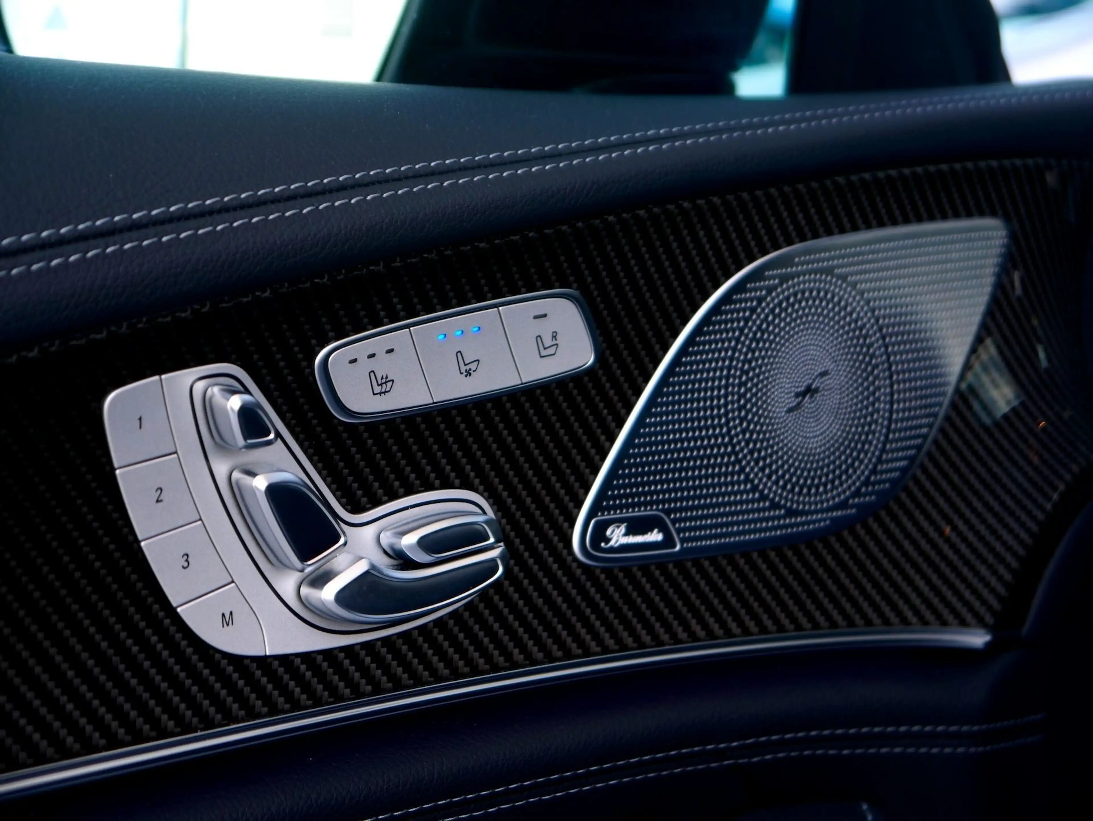 Mercedes-Benz AMG GT 53 4MATIC Aut. AMG Premium Plus & Night Paket 2 — photo 11