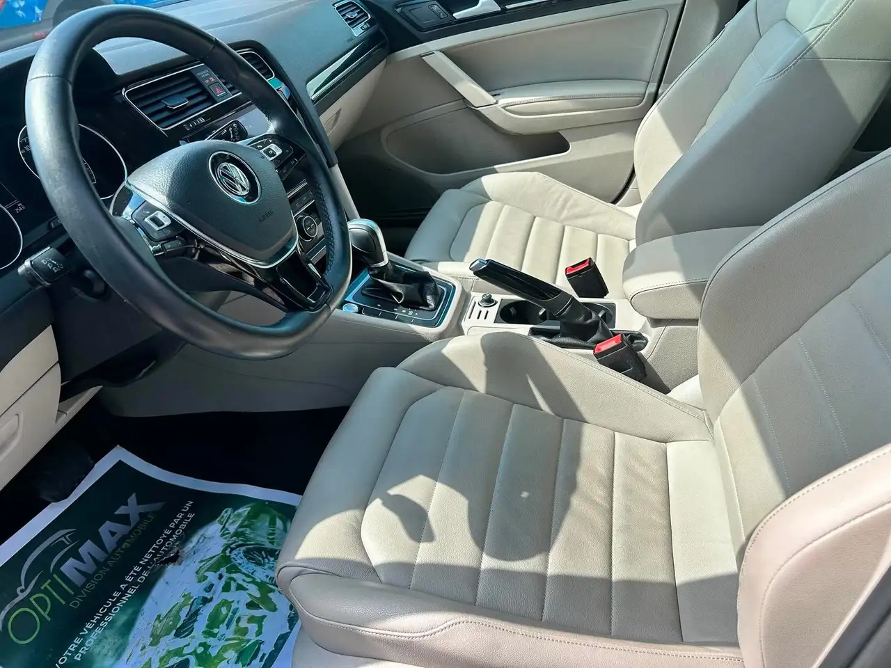 Volkswagen Golf снимка Volkswagen Golf