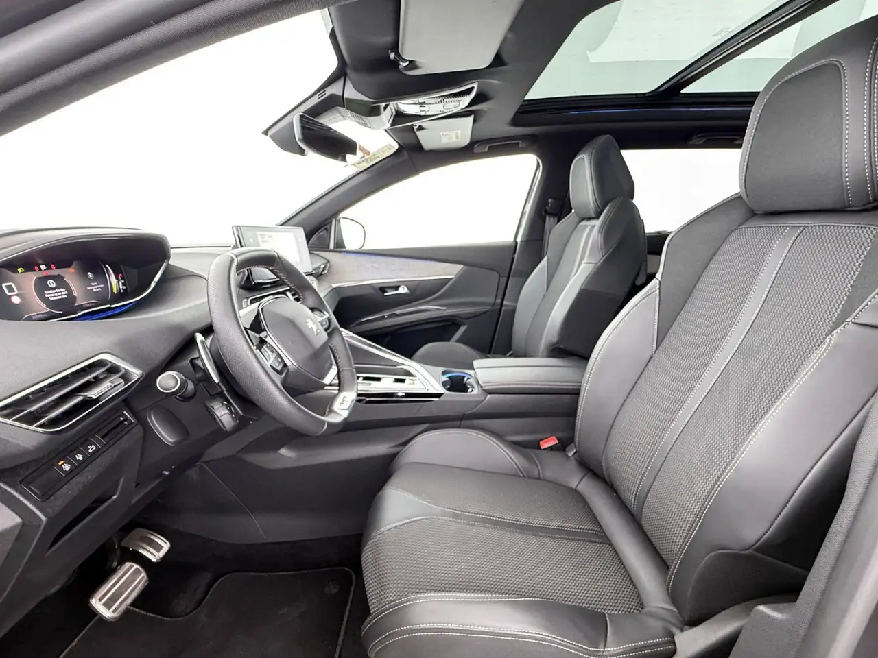 Peugeot 5008 1.2 136 GT Aut 7-SITZER LED SKY AHK RADAR, миниатюра 18