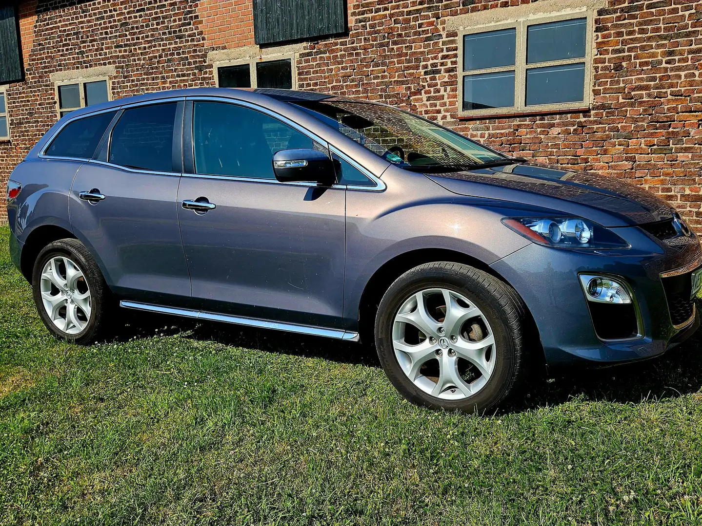 Mazda CX-7 CX-7 2.2 MZR-CD Exclusive-Line Grau - 1