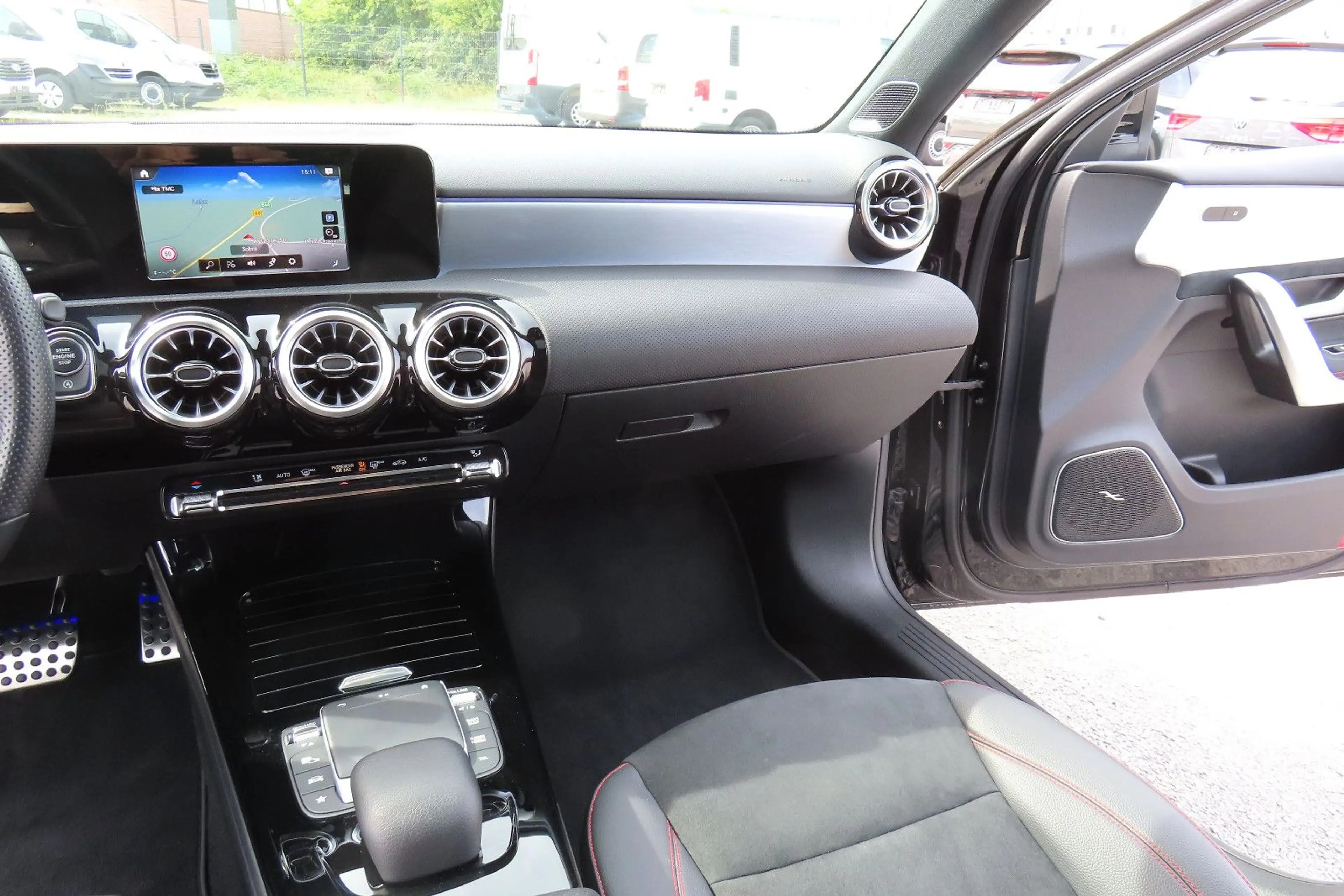 Mercedes-Benz A 250 4Matic AMG Leder Memory Navi Pano Kamera — photo 20