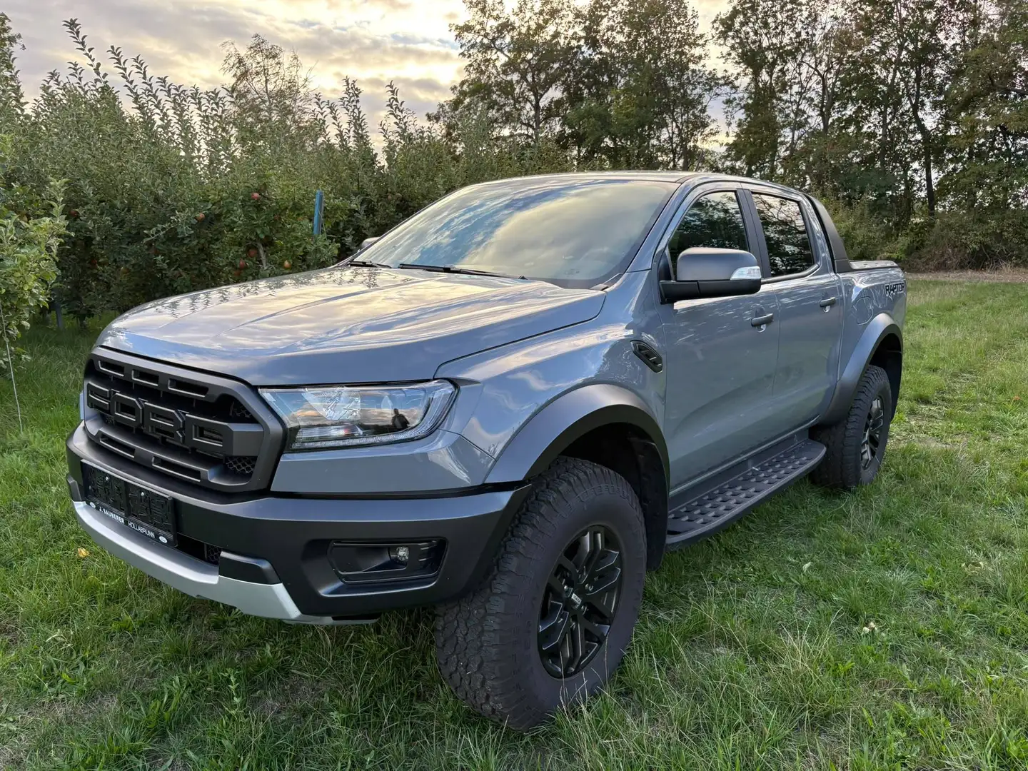 Ford Ranger Raptor Doppelkabine 4x4 Grau - 2