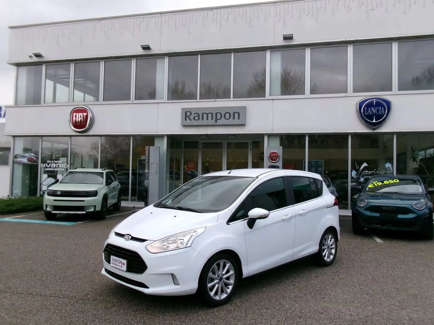 Ford B-Max B-Max 1.5 TDCi 75 CV Titanium Blanc - 1