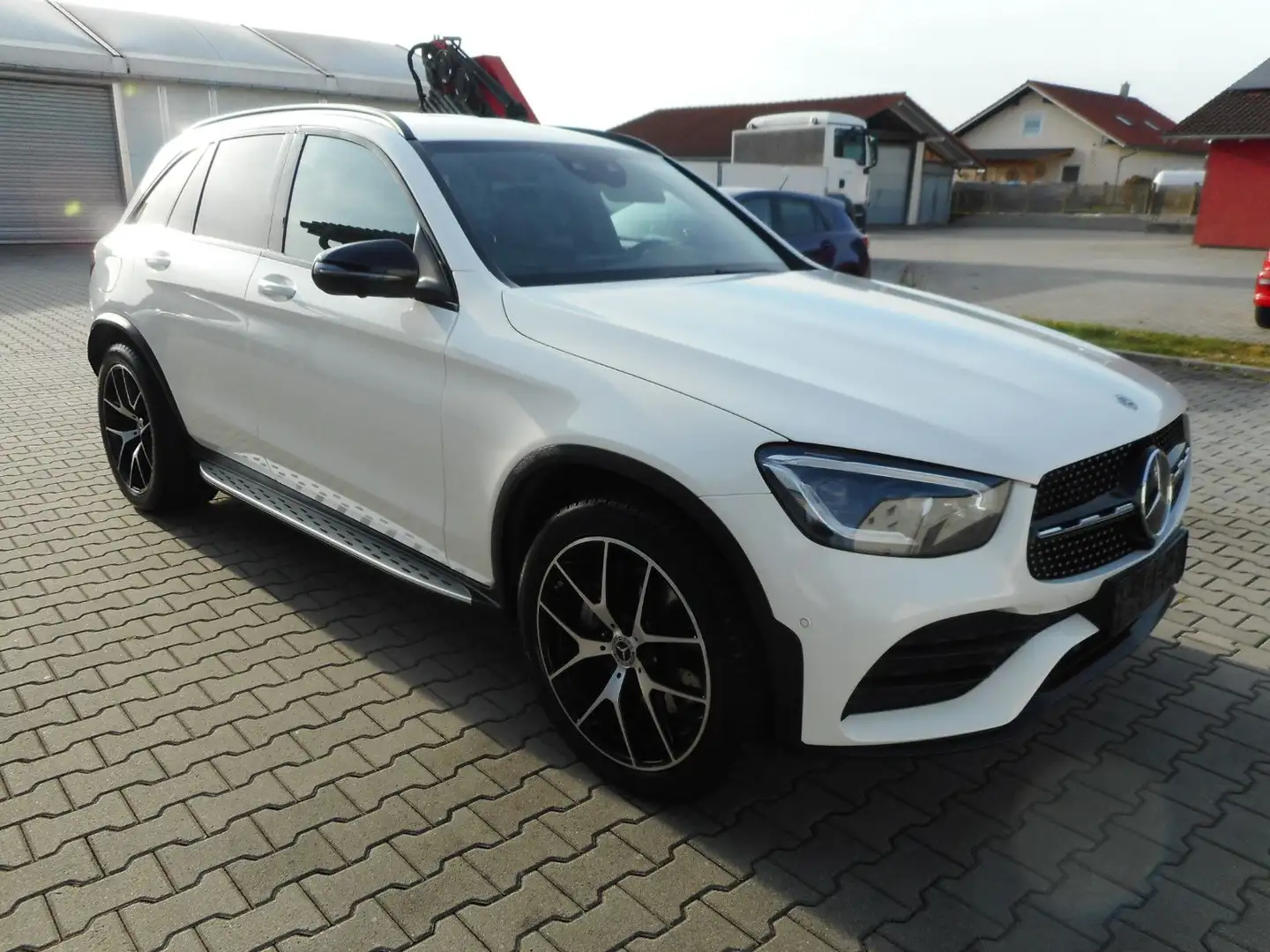 Mercedes-Benz GLC 400 d 4-Matic Burmester AMG Line Multibeam Weiß - 1