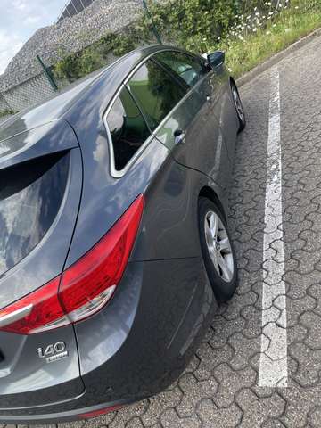 Imagine Hyundai i40 1.7 CRDi Automatik Premium
