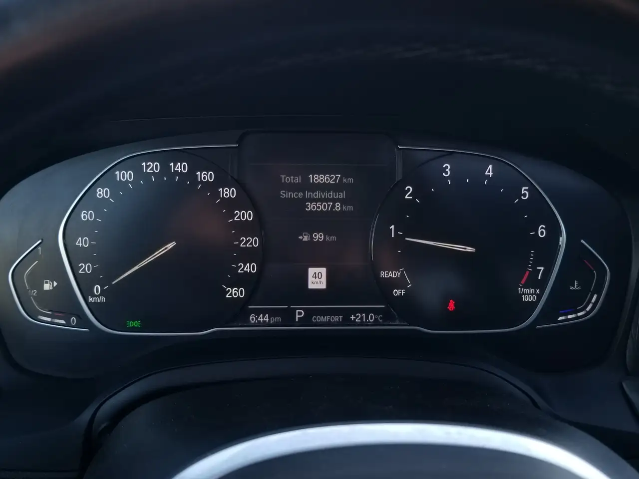 BMW 3 Series снимка BMW 3 Series