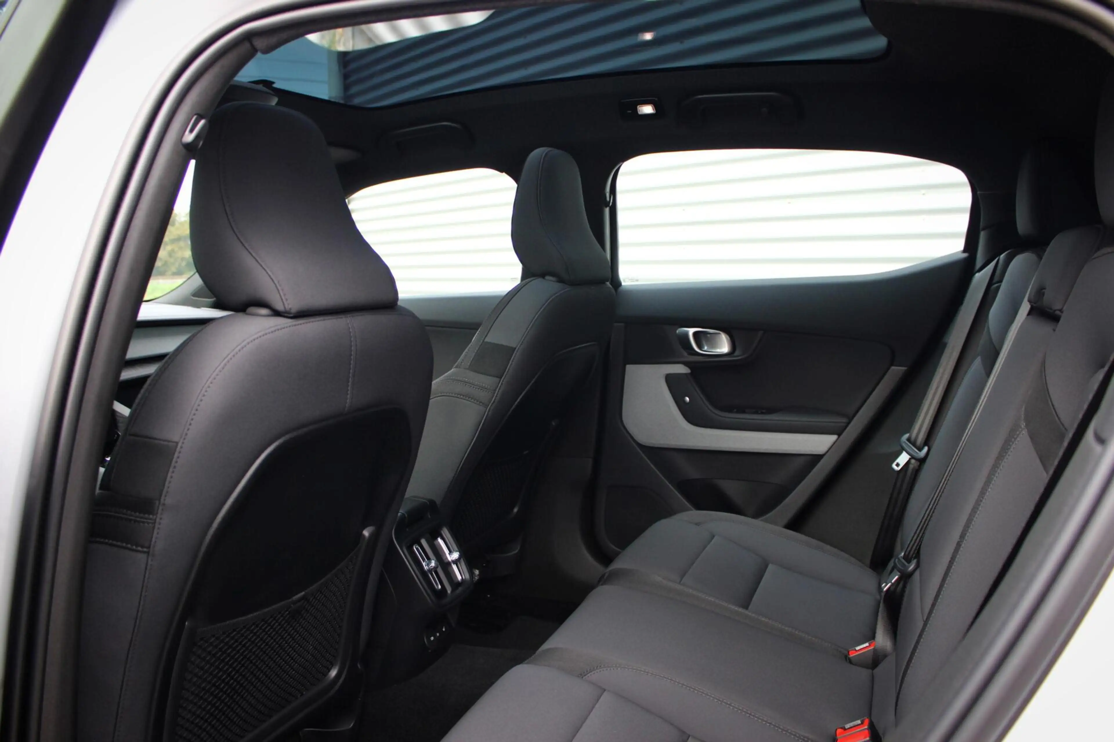 Polestar 2 Long Range Single Motor 78 kWh // 96% SoH | Pilot — photo 17