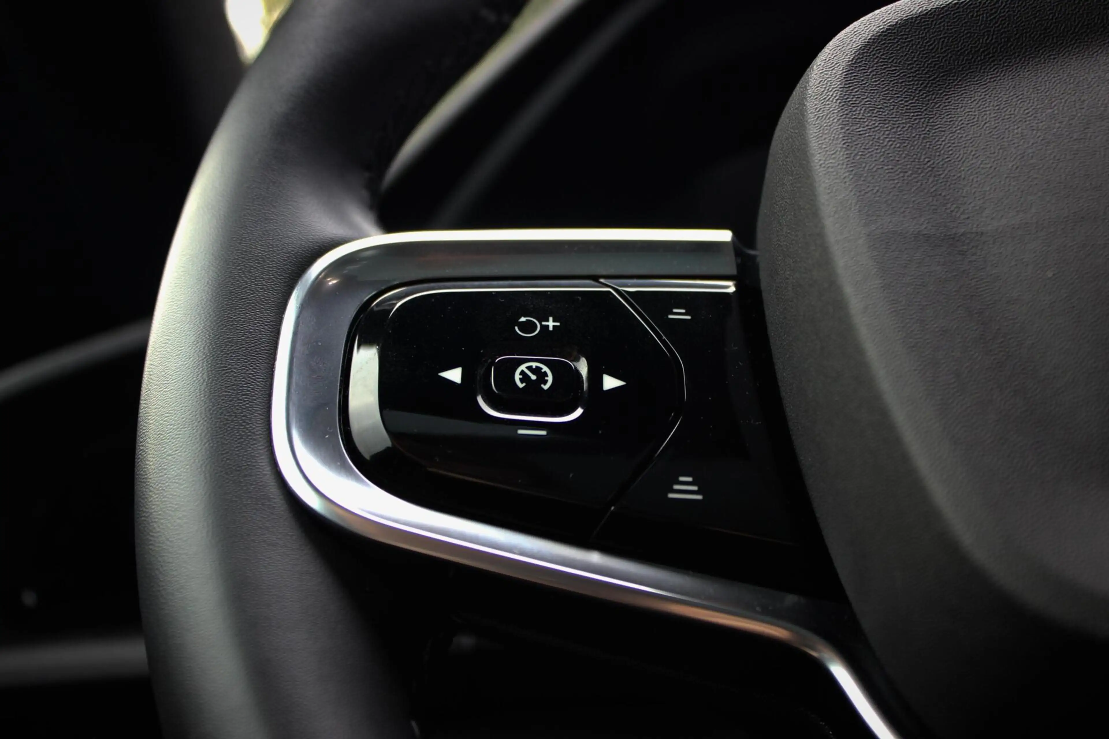 Polestar 2 Long Range Single Motor 78 kWh // 96% SoH | Pilot — photo 27