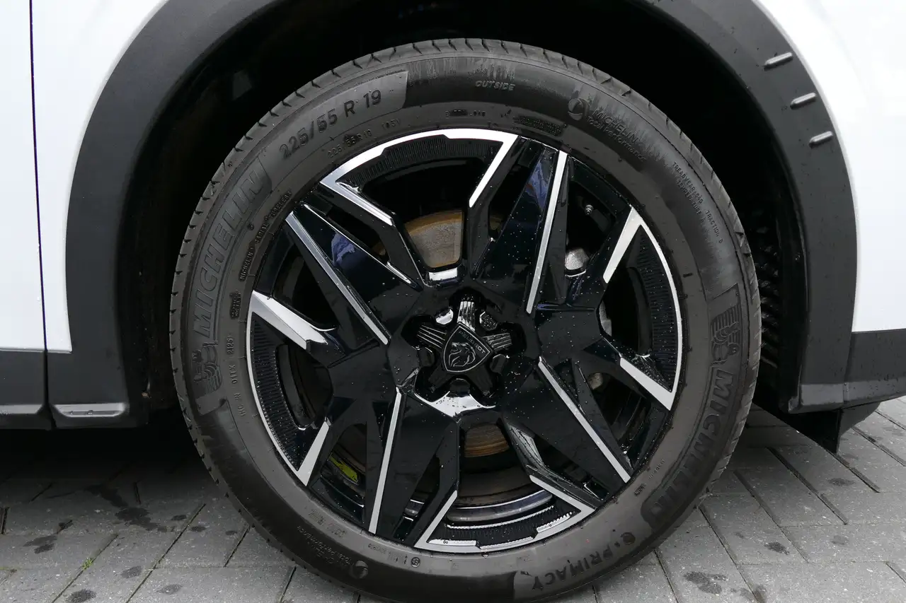Peugeot 5008 2026 — фото 11
