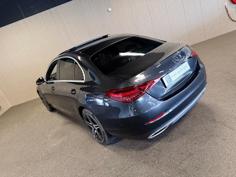 Mercedes-Benz C 300 300e Avantgarde-PANORAMA-CAMERA-DODE HOEK-APPLE CA — photo 9