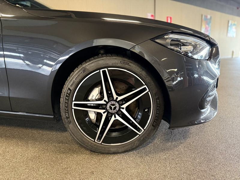 Mercedes-Benz C 300 300e Avantgarde-PANORAMA-CAMERA-DODE HOEK-APPLE CA — photo 3