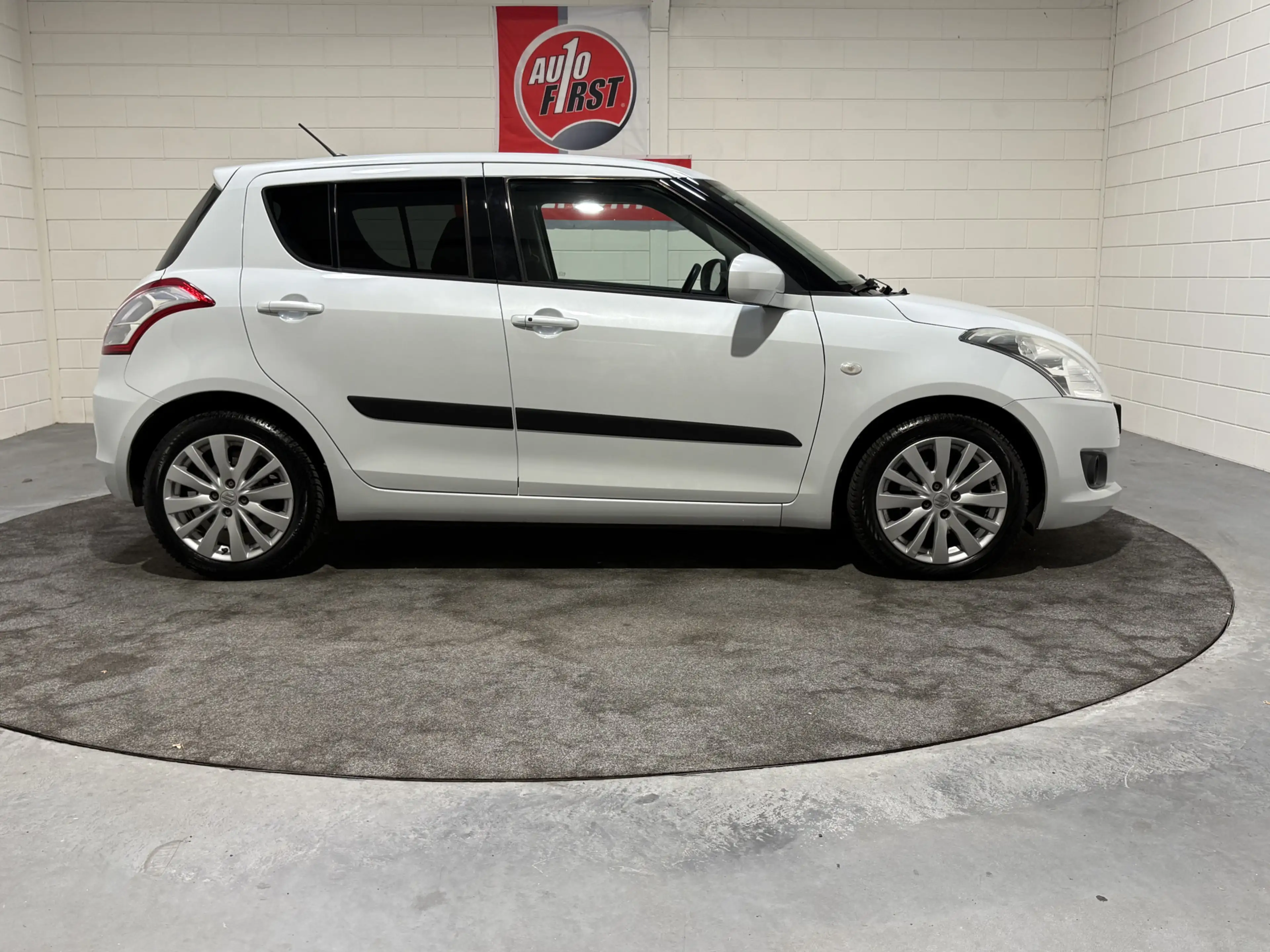 Suzuki Swift 1.2 Exclusive EASSS, NL auto, Volledig onderhouden — photo 5