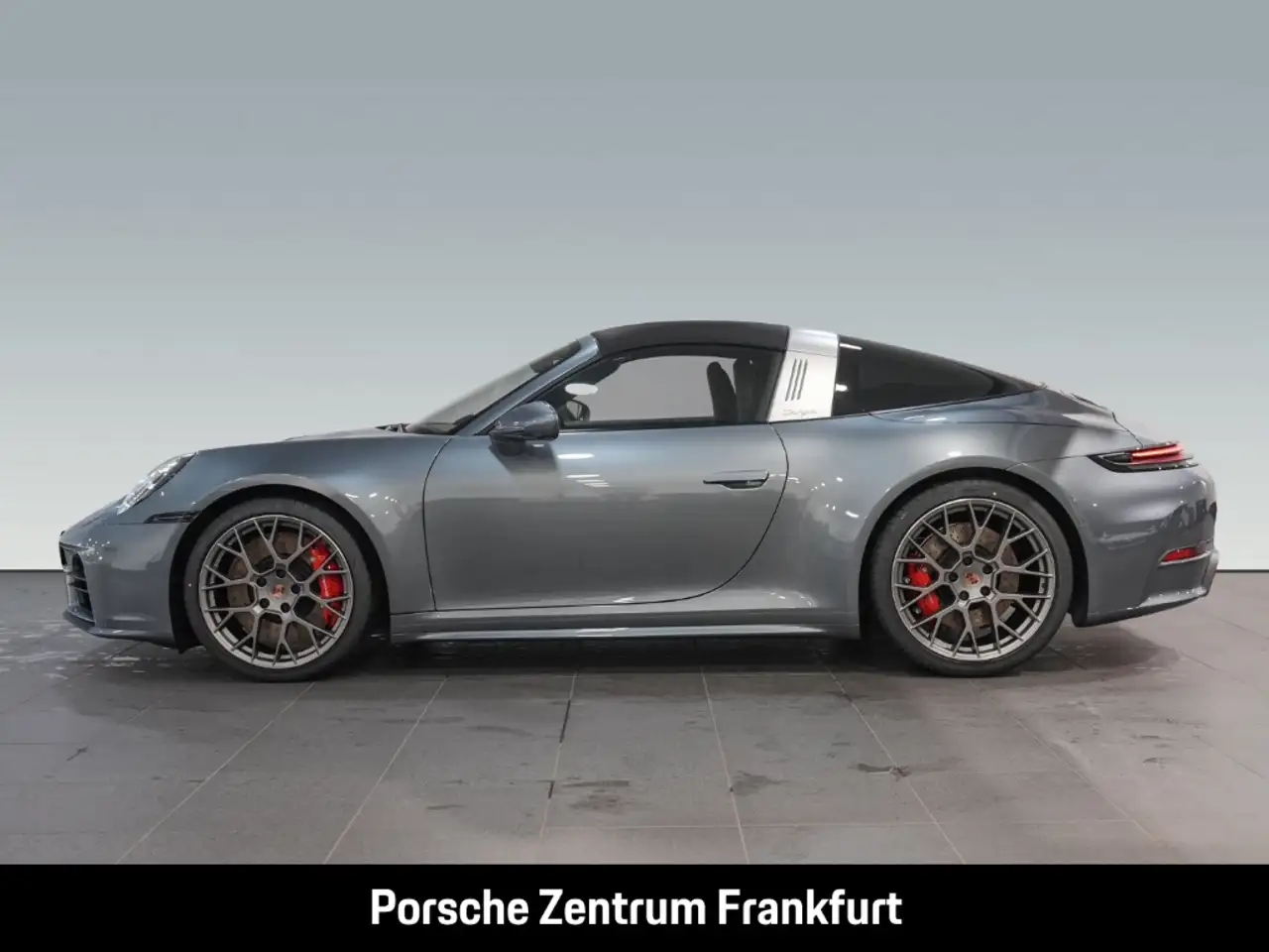 Porsche 992 911 Targa 4S InnoDrive Surround-View BOSE 2