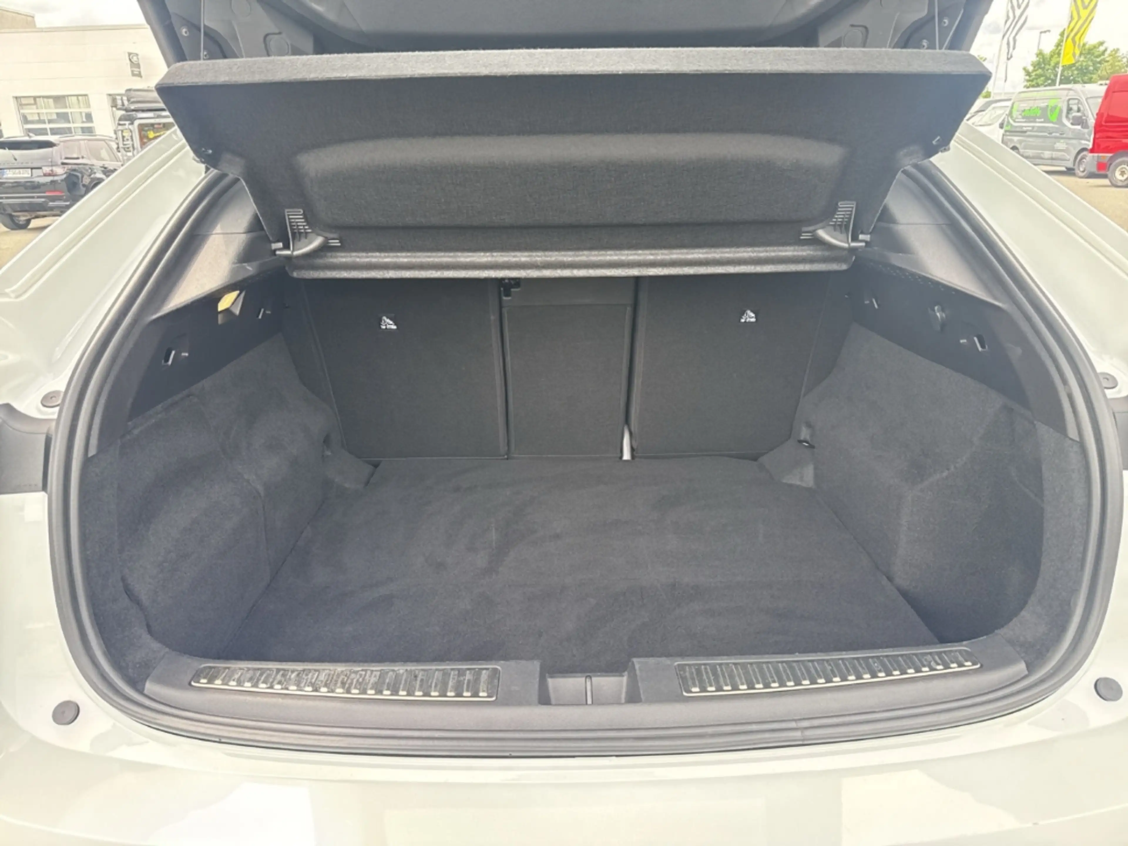 Renault Rafale E-TECH FULL HYBRID 200 TECHNO Techno PANO+KAMERA — photo 12