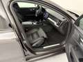 Volvo V60 T6 Plus Dark Recharge Plug-In Hybrid AWD Grau - thumbnail 28