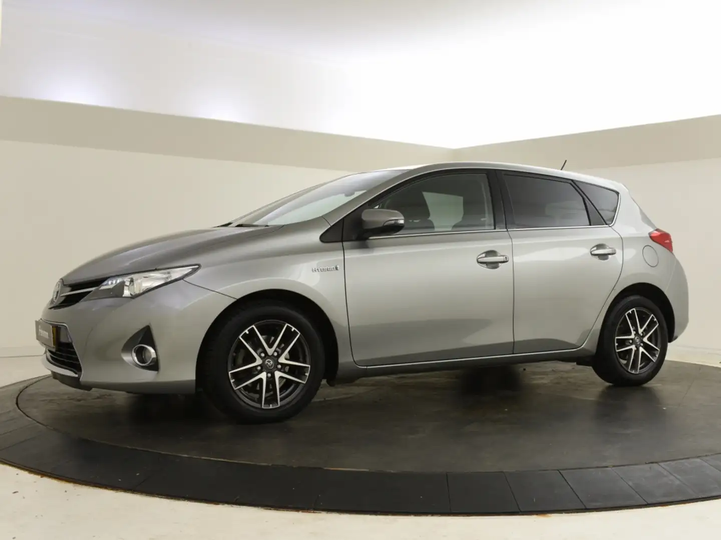 Toyota Auris 1.8 Hybrid Active Plus | Cruise Control | Camera Grau - 2